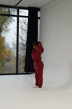 Load image into Gallery viewer, Mock Neck Crew Maroon