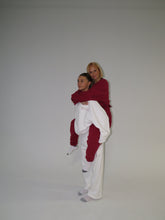 Load image into Gallery viewer, Mock neck crew off white