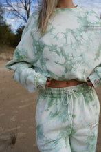 Load image into Gallery viewer, Fern crewneck
